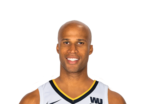 https://img.wuj1n9.cn/img/basketball/player/c7fa0f39e64175876a159b138a932cd5.png